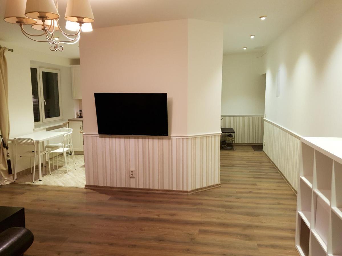 Ditemo Center Apartment Self Check In Siauliai  Bagian luar foto