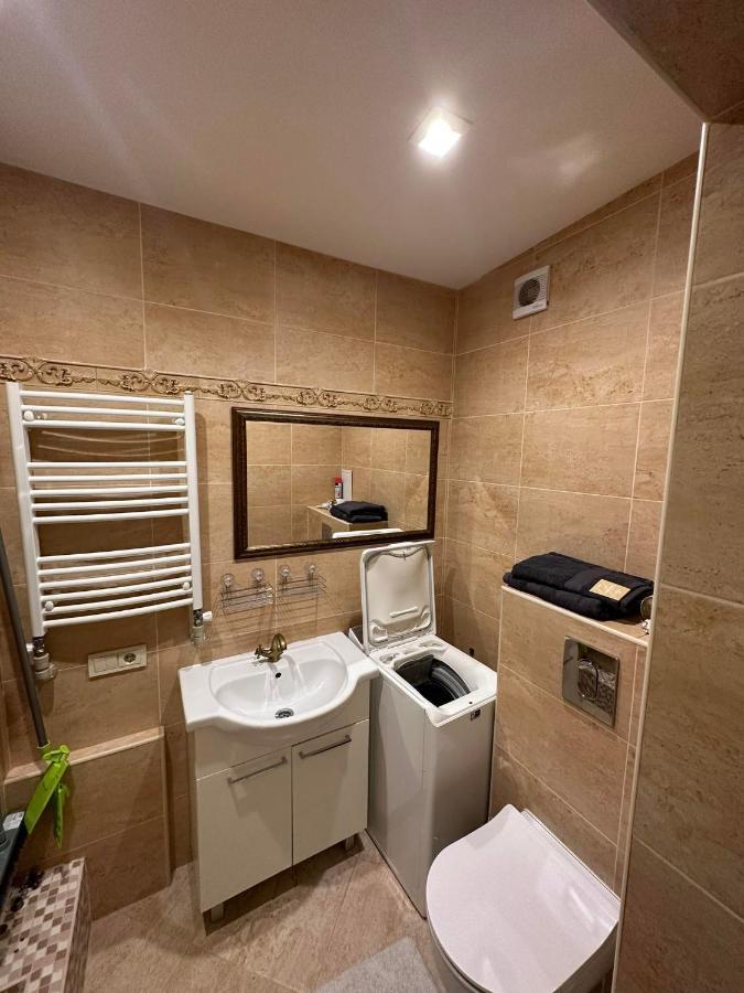 Ditemo Center Apartment Self Check In Siauliai  Bagian luar foto
